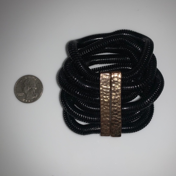 Black Coil Choker & Bracelet Set – Hammered Gold Tone - Picture 6 of 12